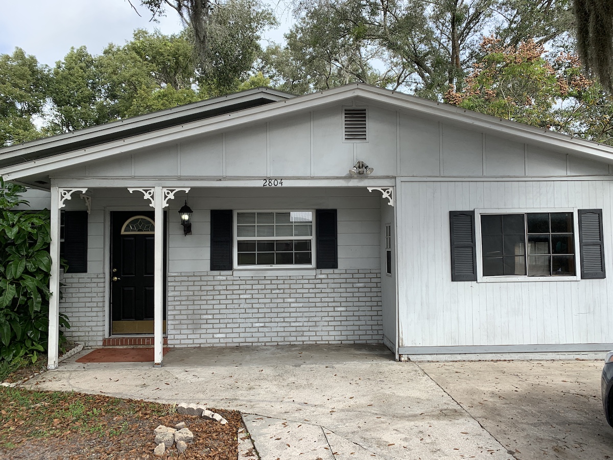 2804 St. Johns Avenue